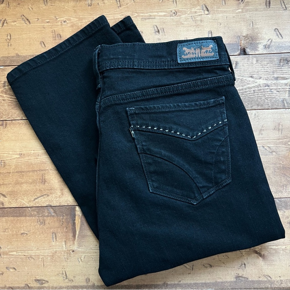 Levi's Black Straight Leg Women's Jeans